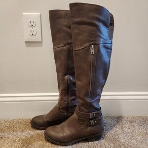 Brown Knee-High Women's Boots